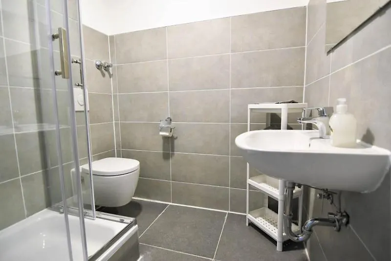 Zimmer24Frei Boardinghouse Κολωνία
